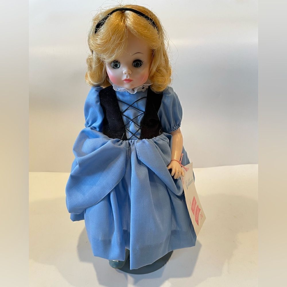 New Madame Alexander Goldilocks Doll 13"